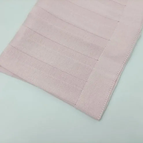 Manta De Tricô Avulsa Básica

                                                                        Rosa Pupurri